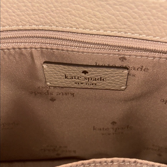 NWT Kate Spade Two-Tone Cream and Tan Shoulder Bag - Picture 6 of 6